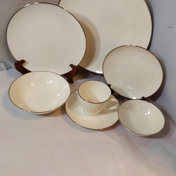 NORITAKE IVORY CHINA 7567 AMBROSIA JAPAN 7 PICE SETTING DINNER FOR 1 - Picture 6 of 11